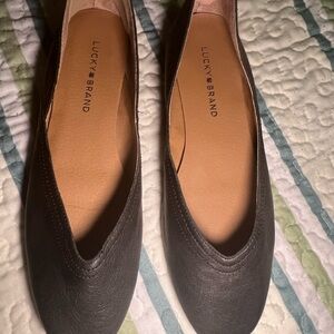Lucky Brand Women's Navy Flats